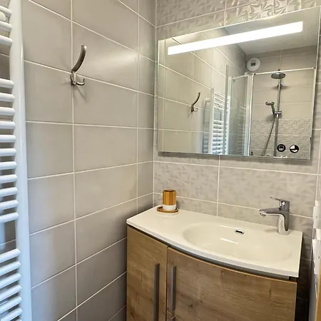 Magnifique 4* Les Gets, 48m², Proche Centre, Balcons, 6 Couchages, Services Inclus - Fr-1-623-20 Les Gets